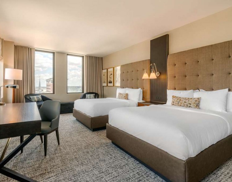 2 Queen View Room