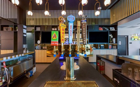 Hotel bar