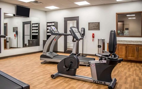 Exercise room with television
