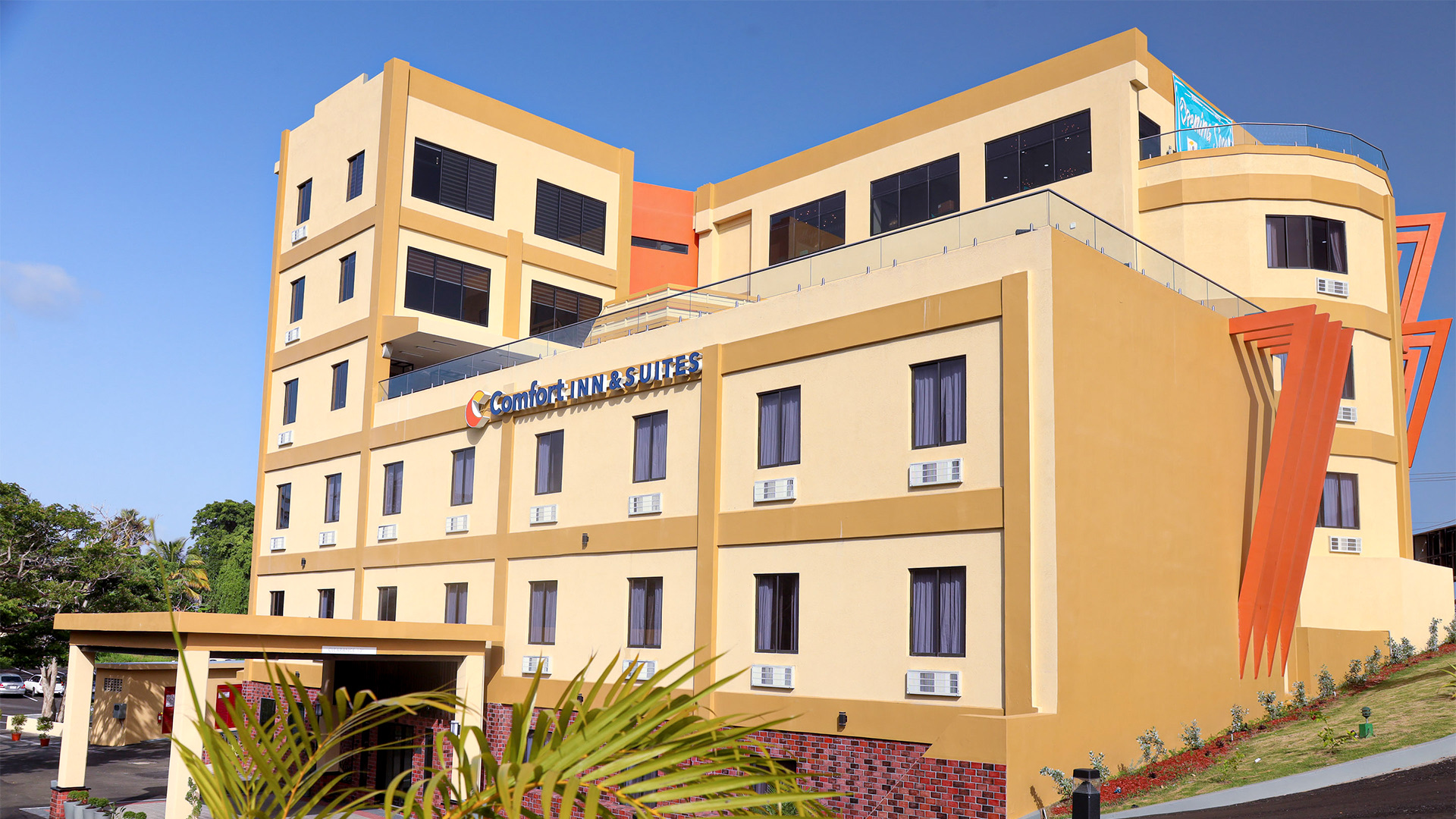 Comfort inn & suites tobago