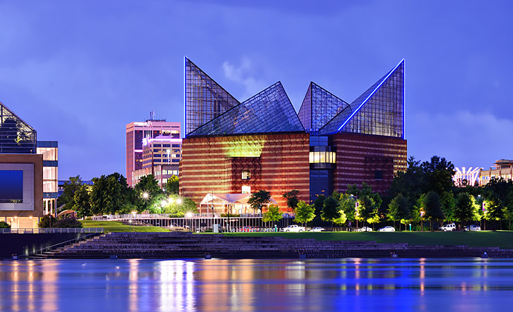 exterior view of tennessee aquarium from across river