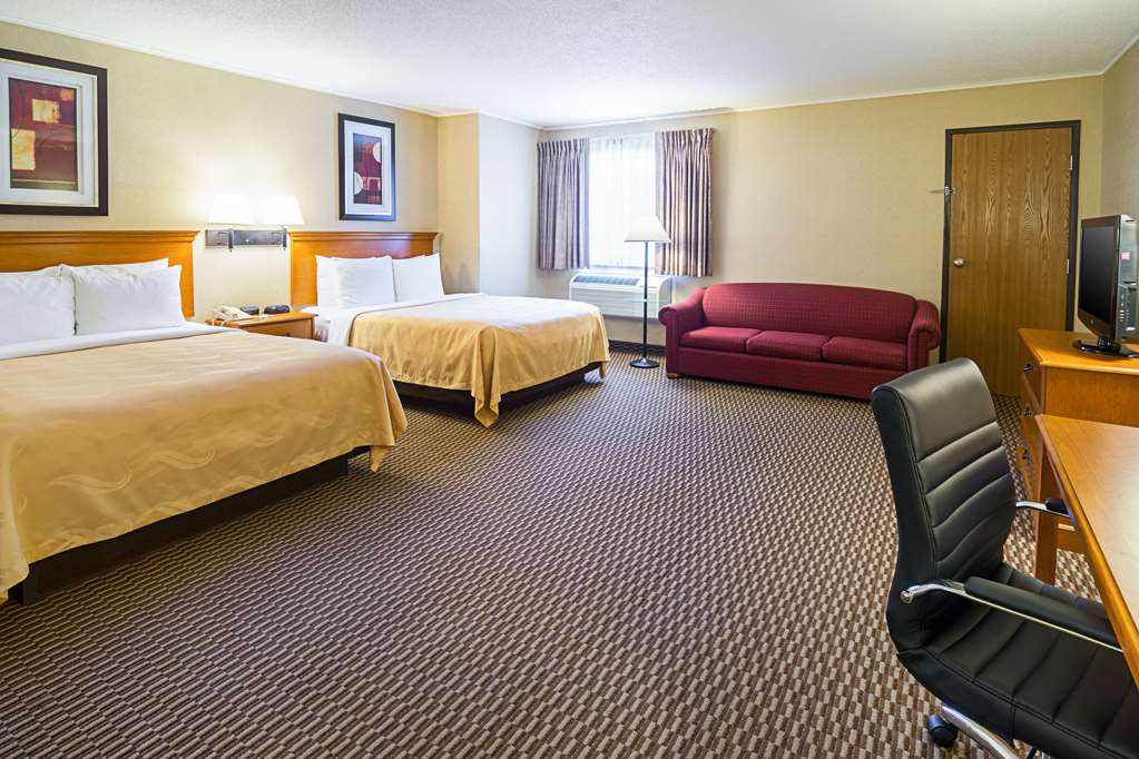 Rooms Quality Inn & Suites Rapid City