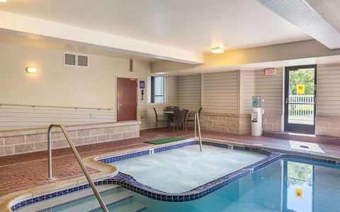 Indoor hot tub