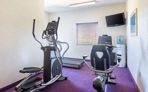 Fitness center with machines