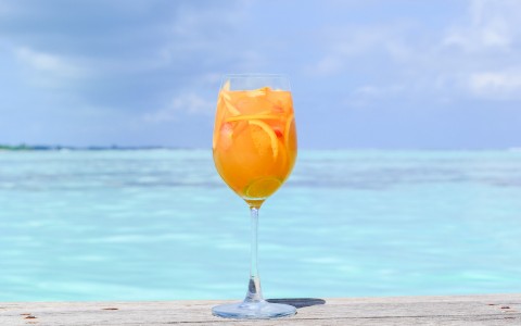 a drink that has orange and lime in it